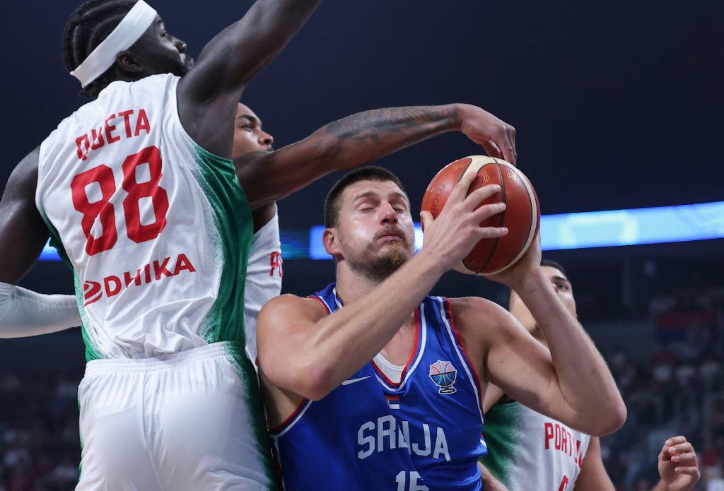 Pobeda Srbije nad Portugalijom sa 10 košarkaša! Brine povreda Bogdana Bogdanovića